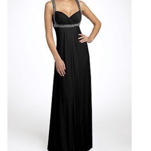 JS Boutique Full-Length Dress